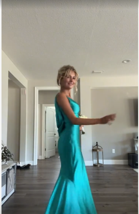 dinner dress online Plus Spaghetti Sequin Evening Dress PXJ1646