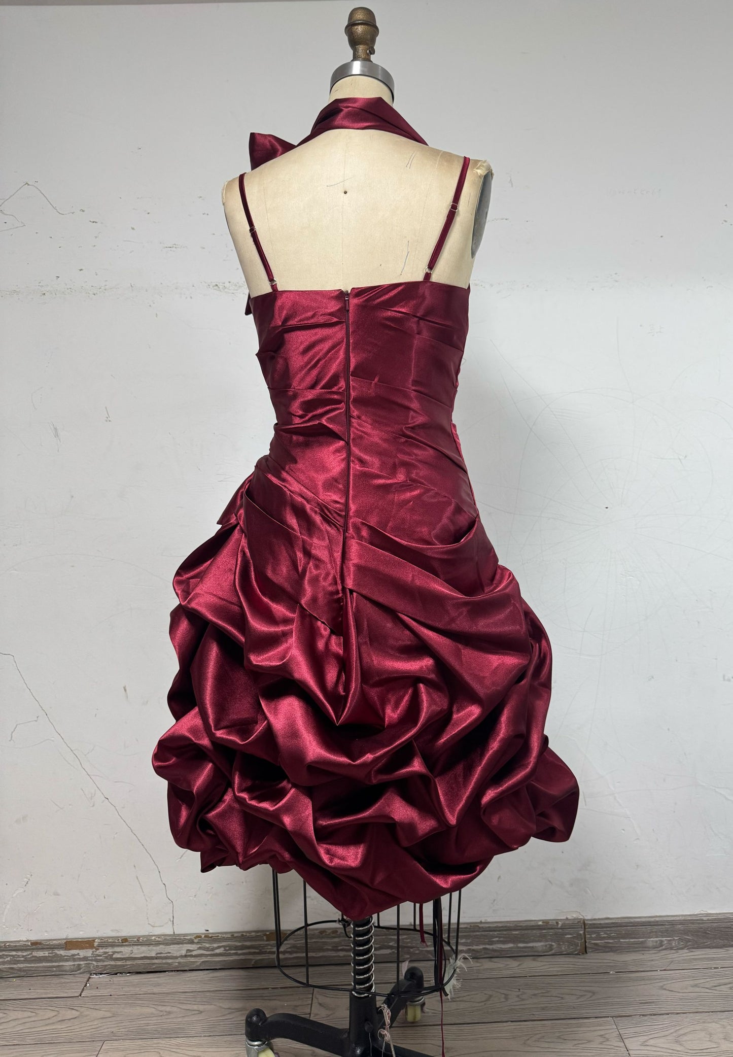 Halter Neck Burgundy Short Prom Party Dress Homecoming Dress  fg8750