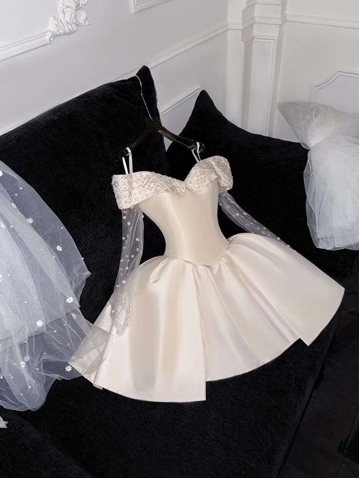 Off Shoulder Short Prom Dress Homecoming Dress Short Wedding Party Dress    fg7677