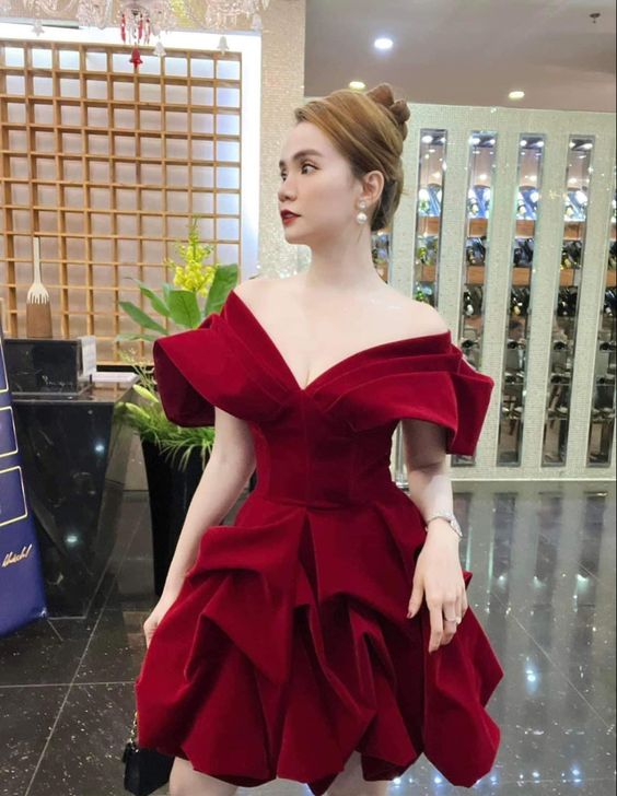 A Line Off The Shoulder Homecoming Dresses Burgundy Prom Cocktail Part formalgowns A Line Off The Shoulder Homecoming Dresses Burgundy Prom Cocktail Part formalgowns