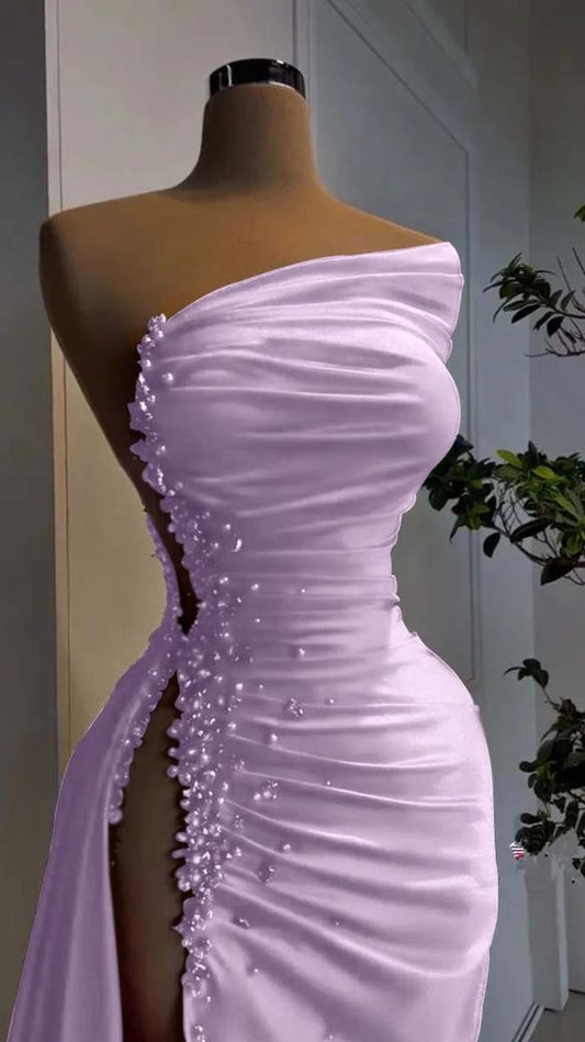 Perlenträgerloses Ballkleid mit langem Schlitz und ärmellosem Kleid fg6075