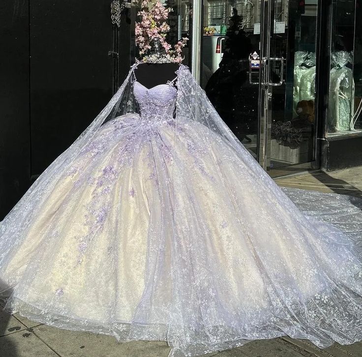 Light Purple Quinceanera Dressess with Cape Luxury Butterfly Applique – formalgowns Light Purple Quinceanera Dressess with Cape Luxury Butterfly Applique – formalgowns