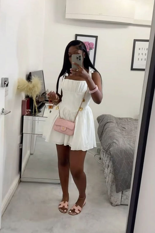 Robe de soirée courte blanche trapèze, tenue d'anniversaire, robe de cocktail, robe de soirée courte fg7993