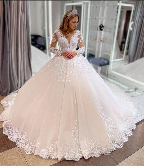 Classy Long Princess Appliques Lace Tulle Wedding Dress with Sleeves f –  formalgowns
