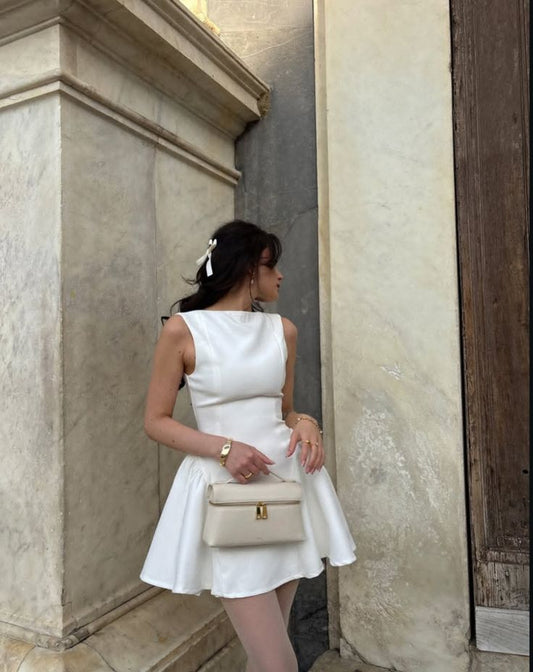Robe de soirée courte blanche coupe trapèze, tenue de soirée courte, fg7800