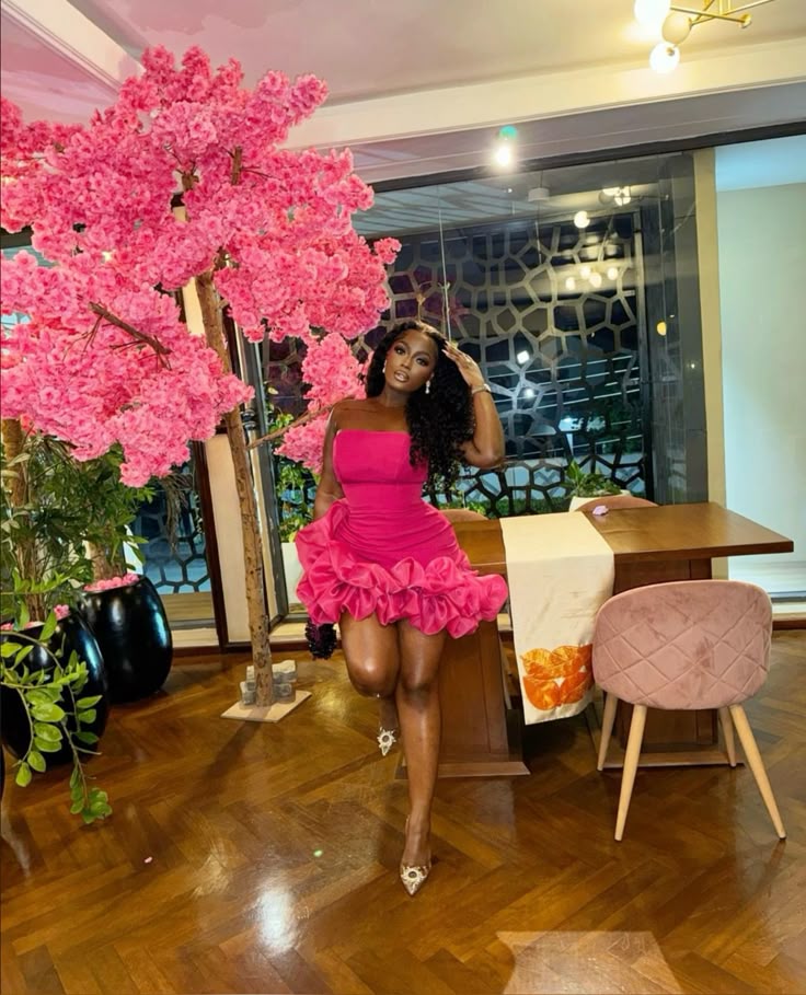 strapless cocktail dresses for girls short prom dresses,ruffle bottom formalgowns strapless cocktail dresses for girls short prom dresses,ruffle bottom formalgowns