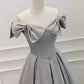 Graues langes Partykleid aus Satin mit Perlen und Schleife, graues A-Linien-Ballkleid fg5362