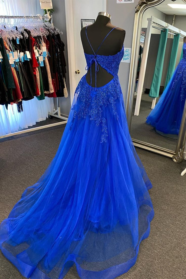 Royal Blue Appliques Deep V Neck Lace-Up A-line Tulle Long Prom Dress     fg4605