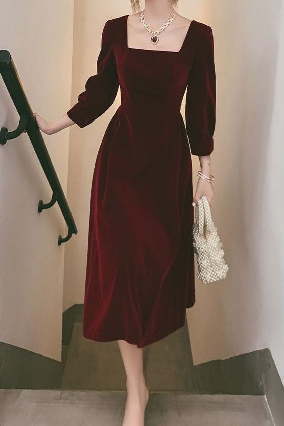vintage burgundy velvet dress Free Elegant Velvet Dress Image - Elegance, Velvet, Mirror