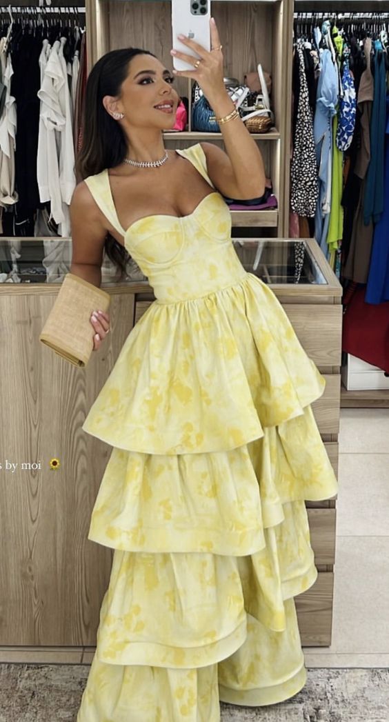 Yellow Dress Fashion Elegant Prom Dresses Vintage Princess Female Evening Party Dress    fg4527