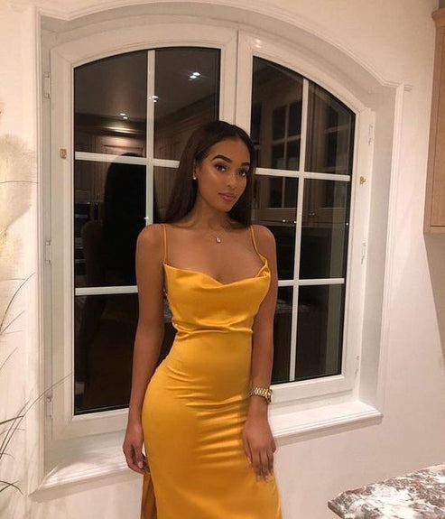 Elegant Yellow Party Gown Prom Dress with Flowing Silhouette for Special Occasions main image 1