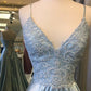 Robe de bal trapèze bleu clair en dentelle avec dos lacé et fente fg3632
