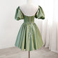 Robe de bal courte en satin vert coupe trapèze à manches bouffantes, robe de soirée courte verte fg3728