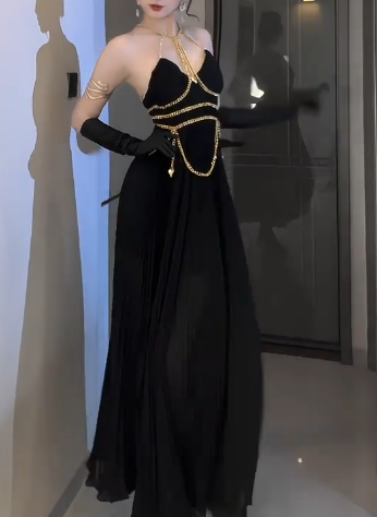 Halter Gold Chain Decor Pleated Chiffon Evening Gown  fg8815