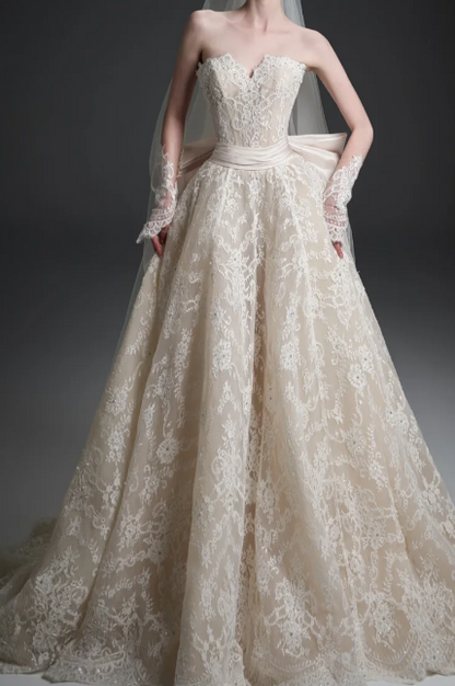 Strapless Sweetheart Lace Ball Gown Wedding Dress With Big Bow fg8824