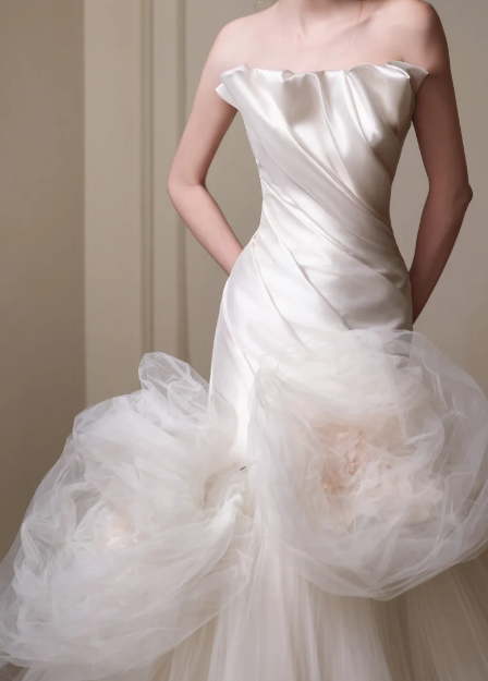 Strapless  Handmade Flowers Satin Tulle Mermaid Wedding Dress fg8840