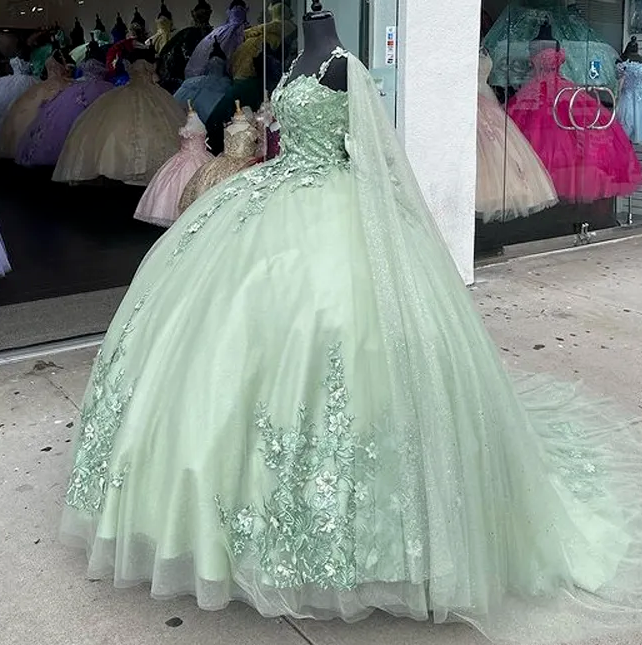Size 6 Prom Sequined Light Green Side Slit Dress on Queenly