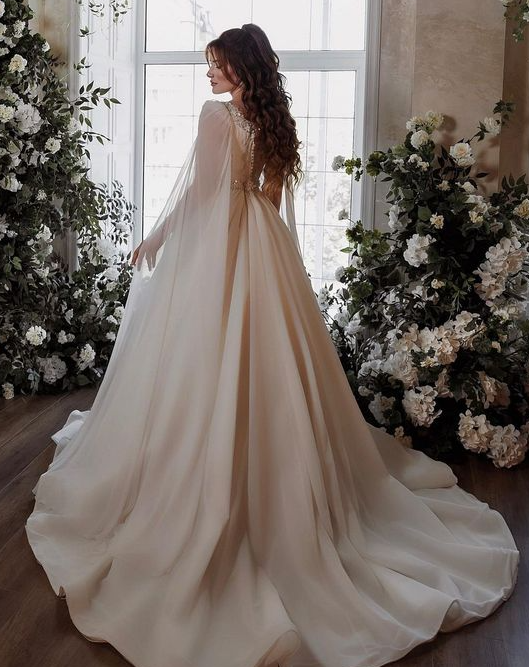 Plus Size Ball Gown Wedding Dresses | Bridelulu