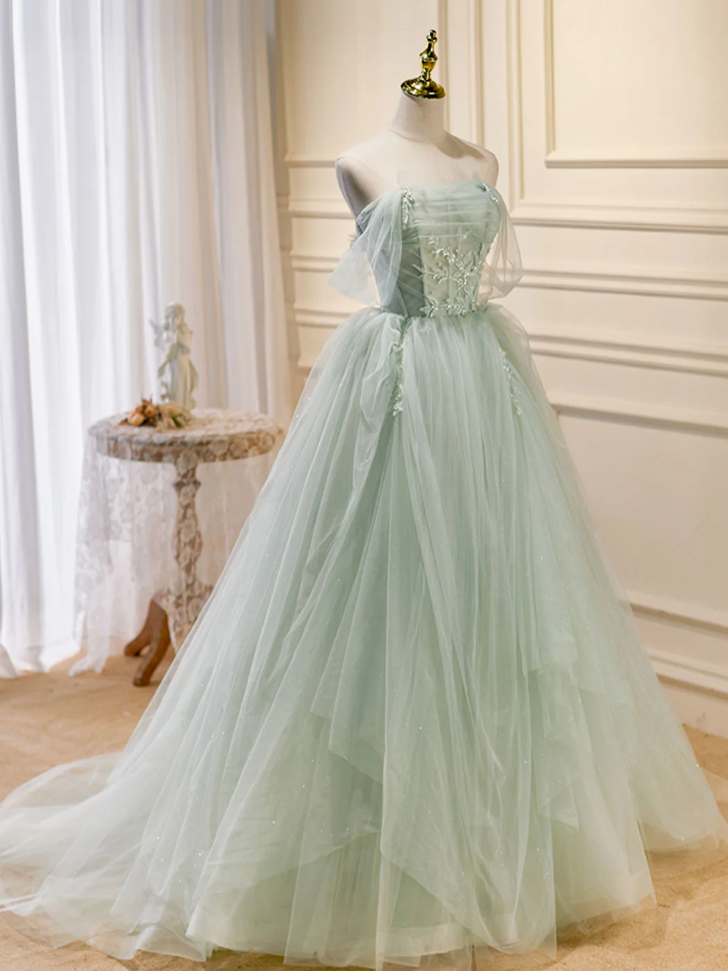 A-Line Off Shoulder Tulle Green Long Prom Dresses, Green Formal Dress formalgowns A-Line Off Shoulder Tulle Green Long Prom Dresses, Green Formal Dress formalgowns