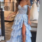 Schulterfreies, mehrlagiges, marineblaues, langes Ballkleid aus Spitze mit Schlitz, schulterfreies, marineblaues Abendkleid fg4837