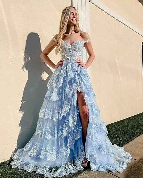 Schulterfreies, mehrlagiges, marineblaues, langes Ballkleid aus Spitze mit Schlitz, schulterfreies, marineblaues Abendkleid fg4837