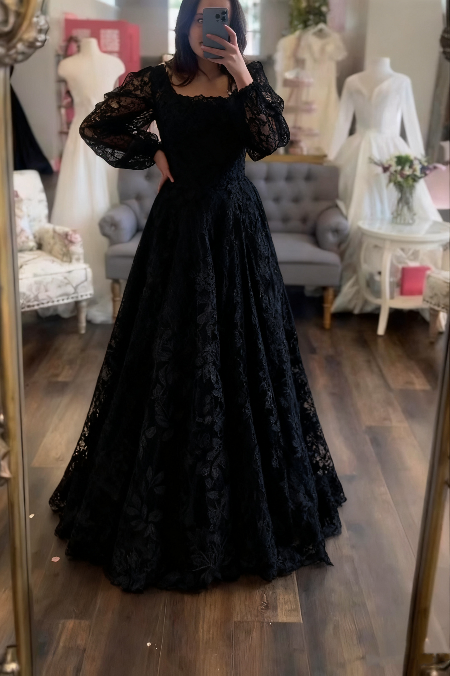 Modest Wedding Dress Long Sleeve Lace Applique Classic A-Line Wedding formalgowns Modest Wedding Dress Long Sleeve Lace Applique Classic A-Line Wedding formalgowns