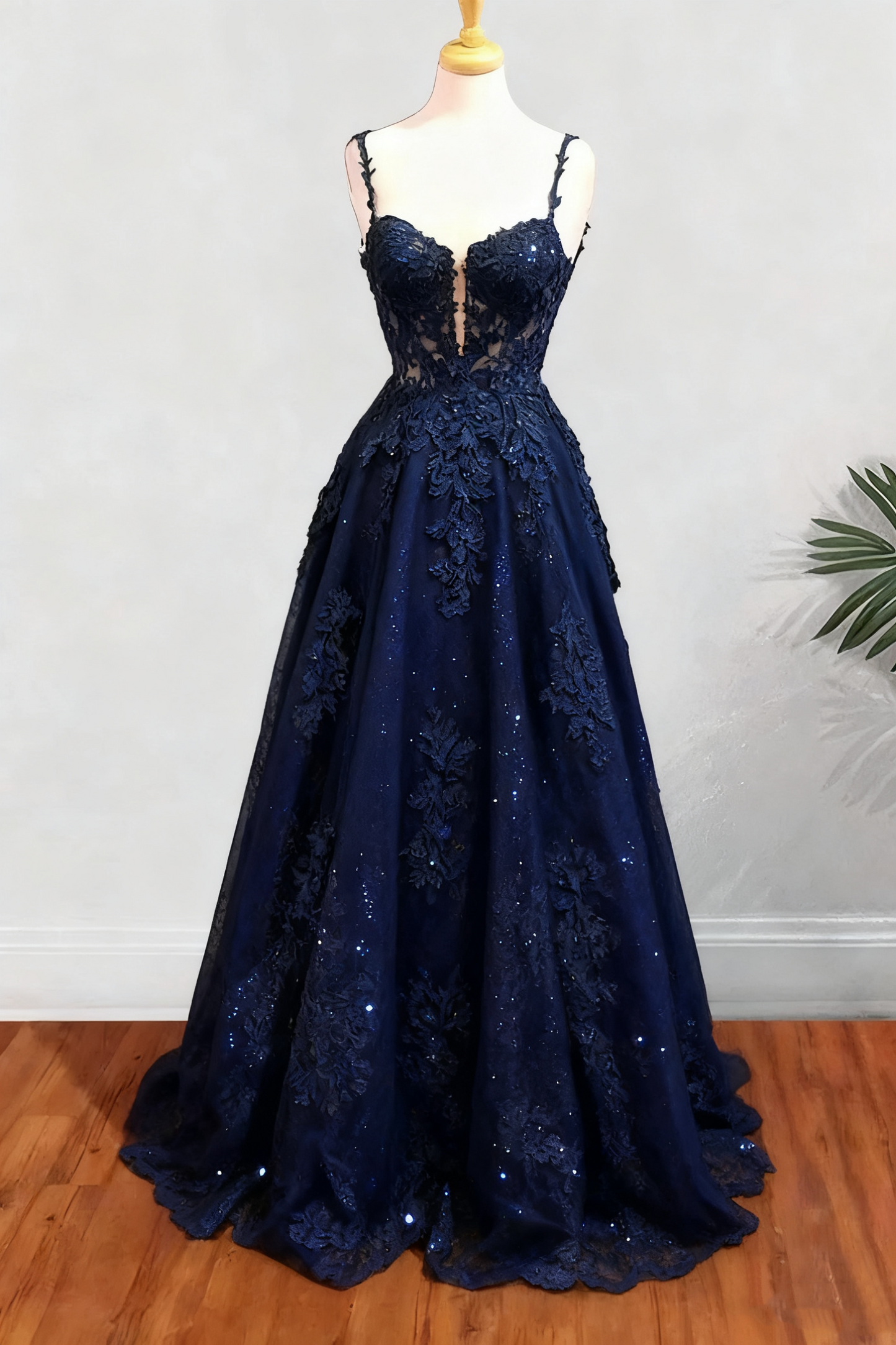 A-line Spaghetti Straps Long/Floor-Length Tulle Prom Dress With Beading Glitter Appliqued       fg6754