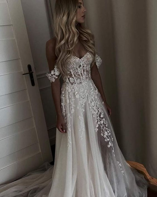 Sexy Wedding Dress, A line Tulle Wedding Dress, Fashion Wedding Gown     fg3181