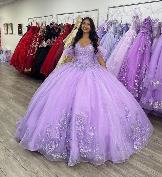 Sparkly Lavender Princess Quinceanera Dress Ball Gown Short Sleeve Lace Appliques Corset Sweet 15  Prom Dresses      fg2809