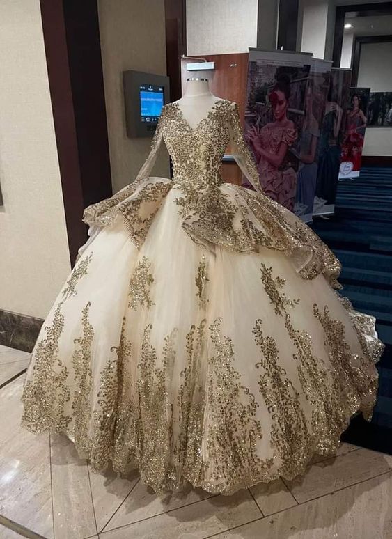 Luxury Quinceanera Dresses Applique Corset Ball Gown Prom Sweet 16 Dre ...
