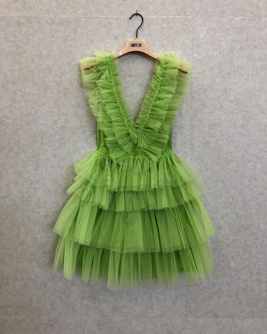 Deep V Neck Green Homecoming Dress      fg1174