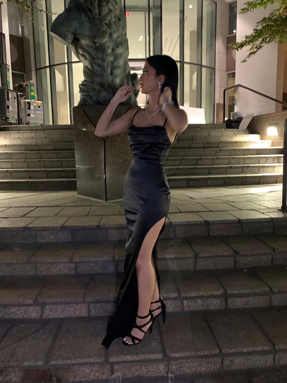Simple black prom dress with split      fg2274