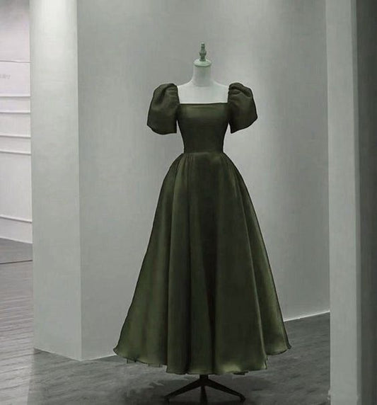 Green a line Prom Dresses    fg2517