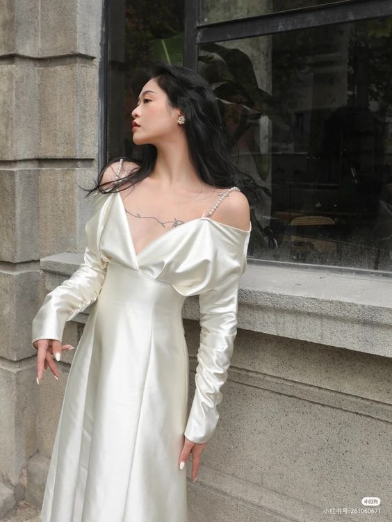 Elegant Ivory Women One Piece Vintage Evening Party Dress  fg2537