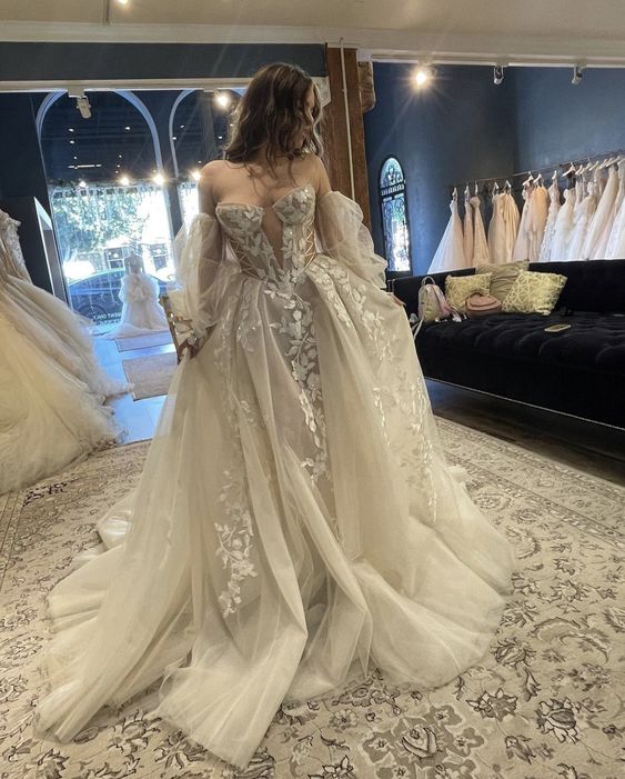 Long Wedding Dresses Tulle Popular Modest Bridal Dresses   fg2547